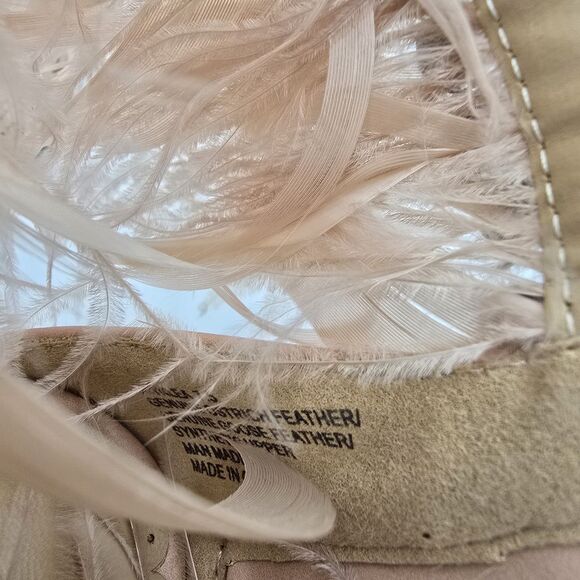 Zigi Soho Women Brynlea Feather Jeweled Open Toe Heels Sandal Size 7.5 Pink NEW - Picture 4 of 8